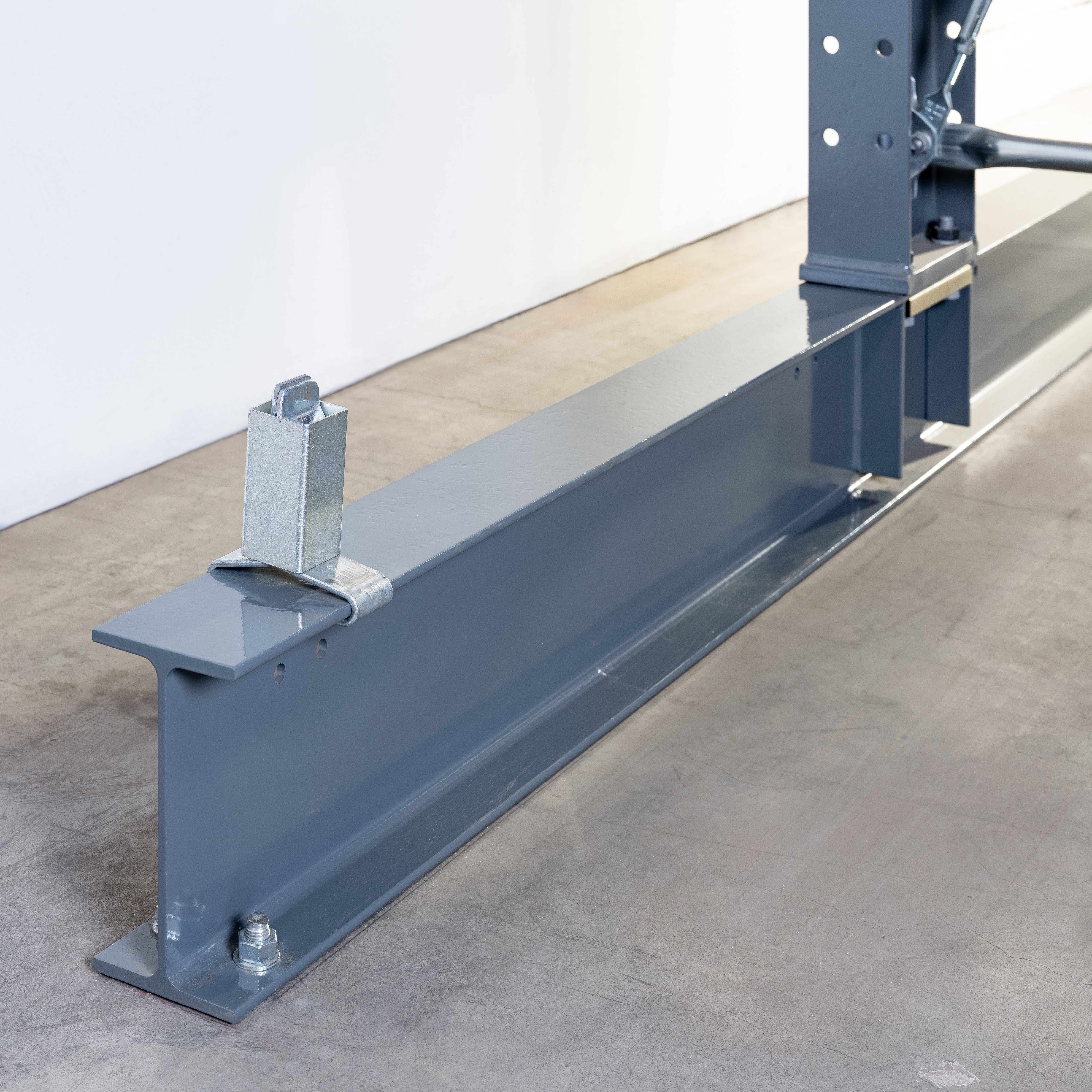 KSX 2000 Fachteiler für IPE220, H = ca. 100 mm, für Fuß, verzinkt