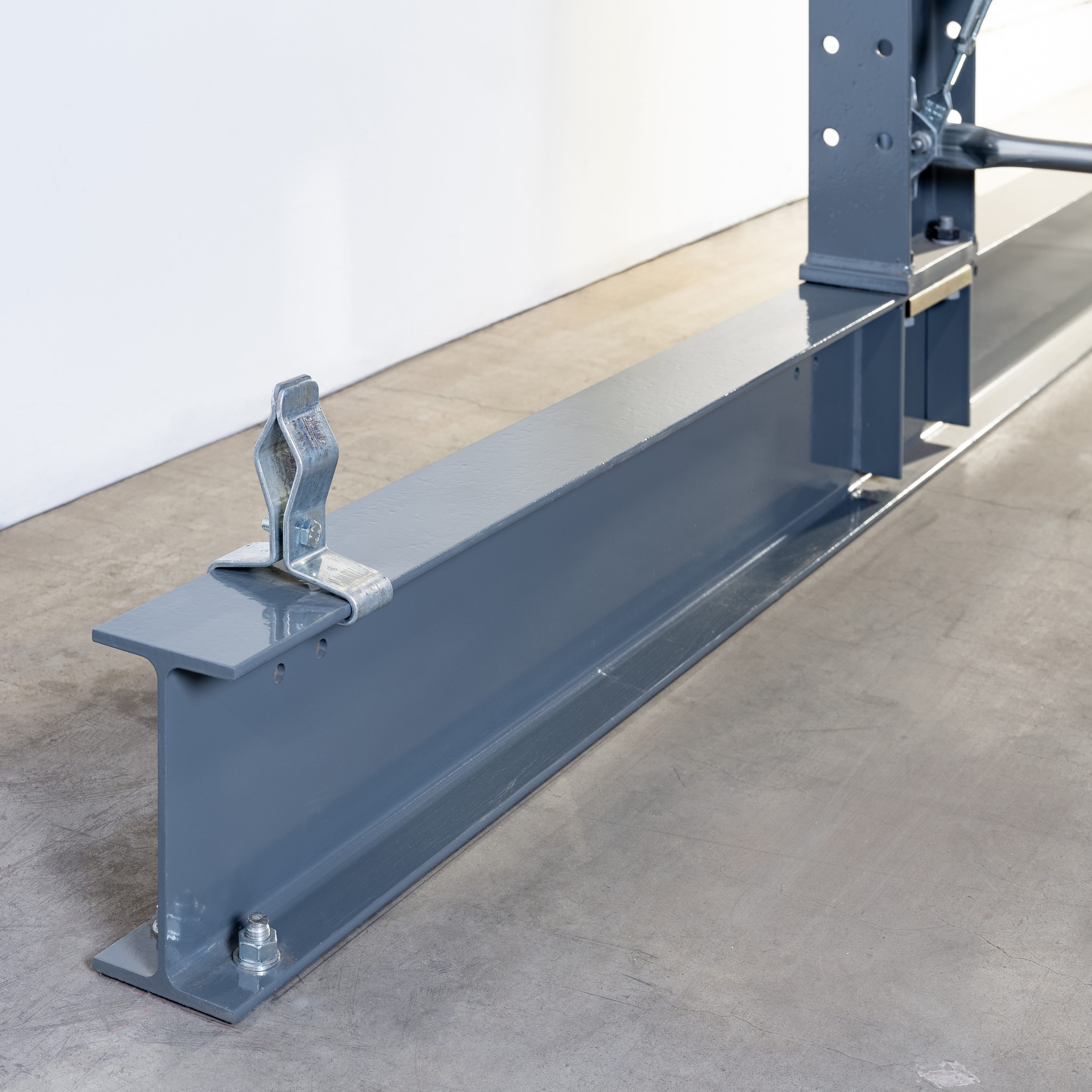 KSX 2000 Fachteiler für IPE240, H = ca. 100 mm, für Fuß, verzinkt